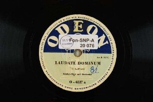 Laudate Dominum / W. A. Mozart