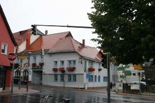 Gasthaus "Zur Sonne"; Roßdorf, Darmstädter Straße 9
