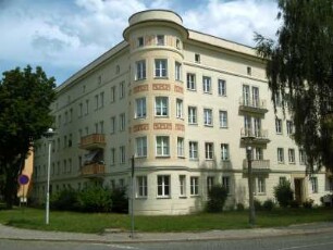 Eisenhüttenstadt: Wohnbauten Fritz-Heckert-Straße (WK II)