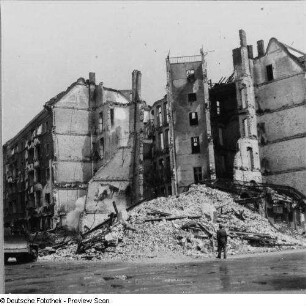 Berlin. Abriss von Ruinen
