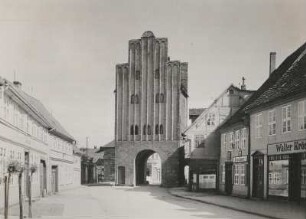 Neuperver Tor