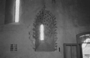 Ornamentierte Fensterlaibung