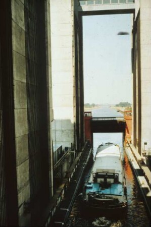 Schiffshebewerk Scharnebeck/Elbe-Seitenkanal