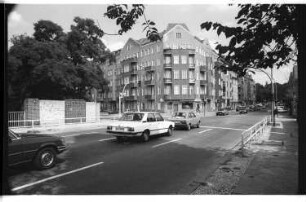 Kleinbildnegativ: Monumentenstraße, 1980