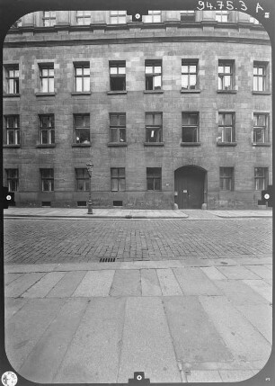 Dresden-Altstadt, Augustusstraße 2. Ständehaus (1901-1907; P. Wallot). Ostseite (Teilansicht) von der Brühlschen Gasse