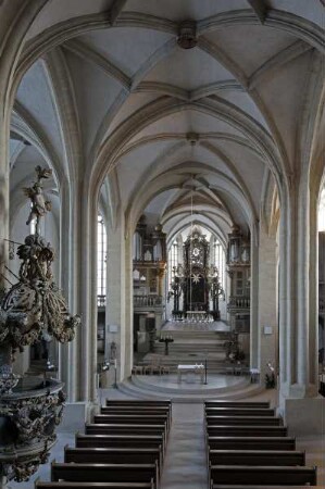 Katholische Pfarrkirche Sankt Peter und Paul & Schlosskirche Sankt Trinitatis — Langhaus