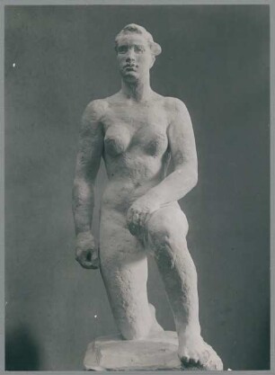 Aufsteigende Frau, 1933, Gips