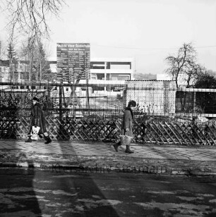 Dietrich Buxtehude-Schule: Grabauer Straße: Baustelle: Außenansicht
