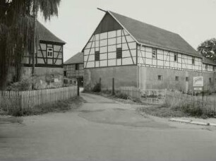 Ehemaliges Lehngericht mit Scheune