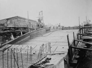 Bau einer Eisenbahnbrücke am Stichkanal Osnabrück