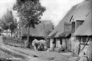 Kermer-Gut und Kirche