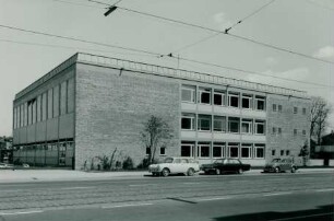 Hochbauten und Tiefbauten, 1951-1952