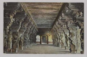 Säulenhalle im Minatschi-Tempel zu Madura, Ostindien [Serie Indien I]