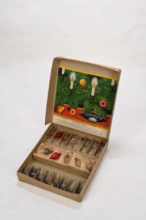 Glühlämpchen/Leuchtkerzen für Weihnachtsbaumbeleuchtung im Originalkarton der Firma Carl Langbein