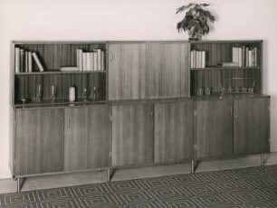 "BMZ"-Wand der Möbelfabrik Erwin Behr