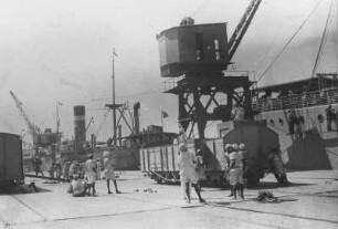 Der Hafen von Port Sudan : Alltagsszene im Hafen