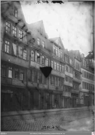 Aus der Kannengießergasse auf Fahrgasse 28-20