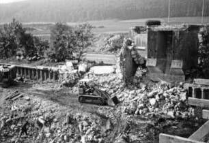 Bau der Staustufe Oberesslingen/Neckar