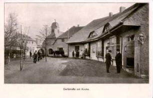 Dorfstraße mit Kirche [Intern. Baufachausstellung mit Sonderausstellungen Leipzig 1913 : Offizielle Postkarte]