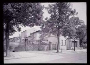 Stadttheater, Landsberg a.d. Warth: Ansicht von Westen (Negativ zu Inv. Nr. TBS 183,05)