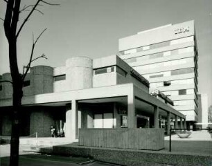 IBM Bürogebäude, 1962-1963