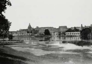 Landsberg an der Warthe, Ortsansicht : Landsberg an der Warthe (Gorzow Wielkopolski/Polen). Stadtansicht mit Stadtkirche St. Marien. Blick über die Warthe nach Nordwesten