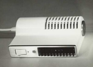 Braun Haartrockner "HLD 2/20/21" von Reinhold Weiss