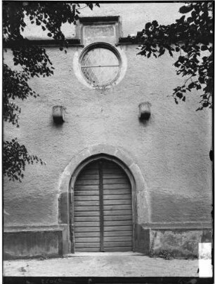 Willstätt - Sand evangelische BatholomäusKirche - Außenansicht Eingangsportal