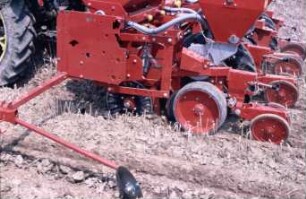 Fotografie: Säverfahren, Einzelkornsaat, Mais, Mulchsaat, Zwischenfrucht, Direktsaat