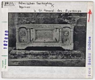 Arles: St. Honorat, Alyscamps, Römischer Sarkophag