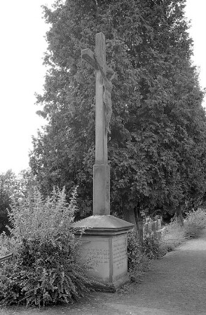Friedhofskreuz (Friedhofskreuz); Nüsttal, Hünfelder Straße