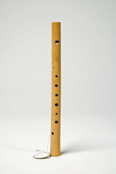 Open inner flute with finger holes