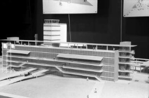 Basel: Modell Flughafengebäude Basel-Mülhausen