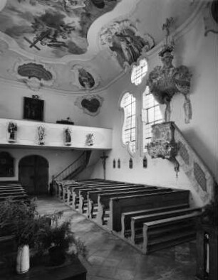 Gessertshausen-Wollishausen. Kirche Wollishausen. Inneres zur Empore