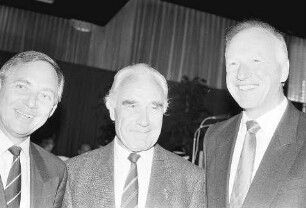 Freiburg im Breisgau: Umweltminister Erwin Vetter und Bundesinnenminister Wolfgang Schäuble beim Festakt zum 125-jährigen Bestehen des Schwarzwaldvereins