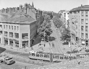Rosenthaler Platz mit Blick auf den Weinbergsweg