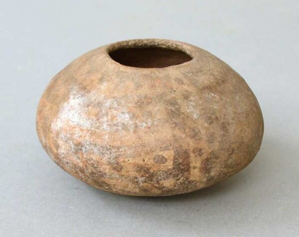 Clay vessel