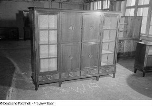 Schrank