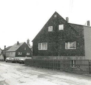 Grünhain-Beierfeld, Gartenstraße 9. Wohnhaus (um 1810). Giebelfront