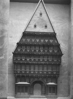 Modell der Ostfassade des Knochenhaueramtshauses