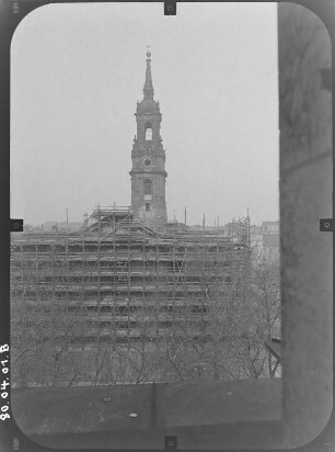 Dresden-Neustadt. Dreikönigskirche (eingerüstet). Ansicht von Südost (von der Neustädter Markthalle)