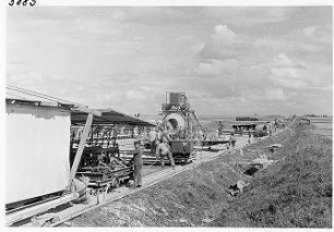 Einbau der Betonfahrbahndecke, Deckenzug