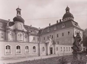 Zisterzienserinnenabtei Klosterstift Sankt Marienthal