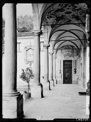 Locarno, Madonna del Sasso Altan