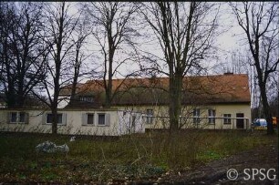 Königs Wusterhausen, Dokumentation zur Wiederherstellung, Baracken am Kulturhaus im Park.