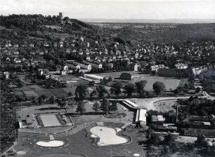 Luftbildaufnahmen von Karlsruhe. Durlach/Aue - Turmbergbad Durlach mit Turmberg