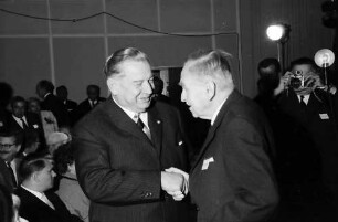 16. Tagung 1966 Mediziner: Oberbürgermeister Steurer, A. Goppel, Otto Hahn