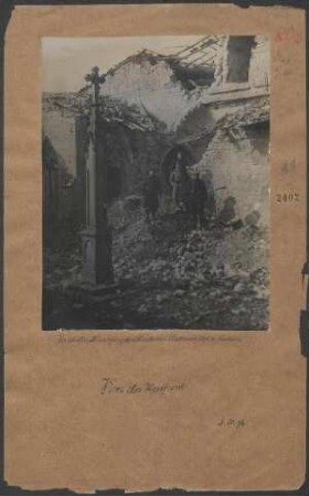 Zerstörter Kreuzgang der Kirche von Hattonchâtel ös. Verdun