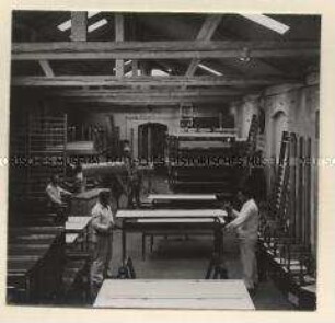 Frankenthal, Schulmöbelfabrik Pfeifer, Lackiererei