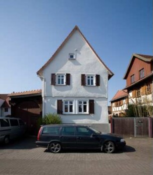 Heuchelheim, Bachstraße 27